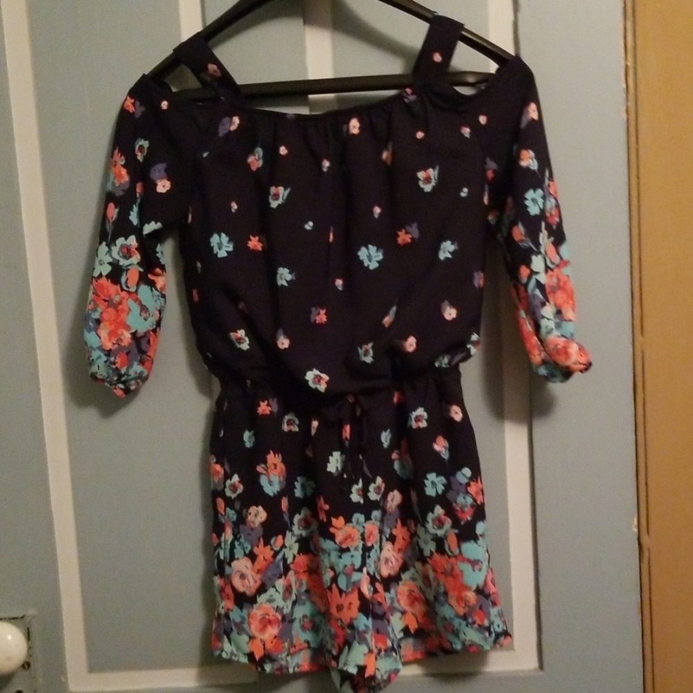 Girls cold shoulder romper